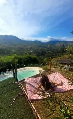 Hotel Glamping Bambulina Cali 0*,  Kolumbia