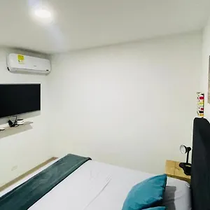 Acogedor En La Mejor Zona Gastronomica Cali- Oeste Apartamento